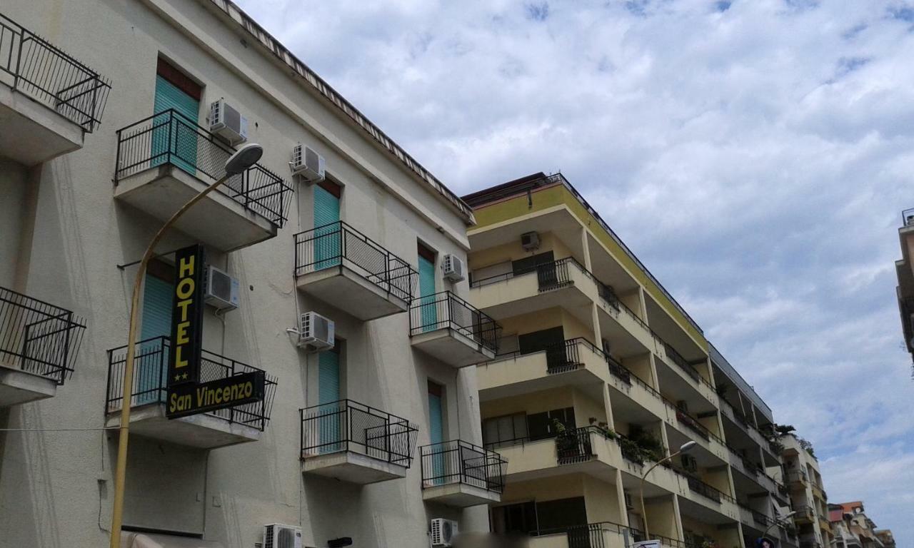 Hotel San Vincenzo Soverato Marina Dış mekan fotoğraf
