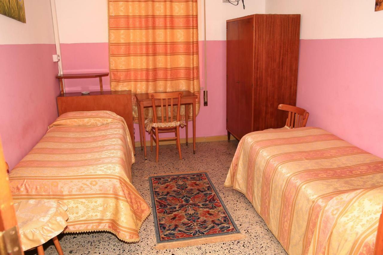 Hotel San Vincenzo Soverato Marina Dış mekan fotoğraf